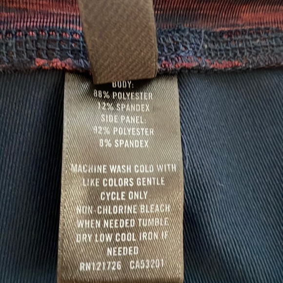 Aeropostale Live Love Dream Athletic Leggings sz L Soft Pockets Like NEW Cute - Picture 11 of 17